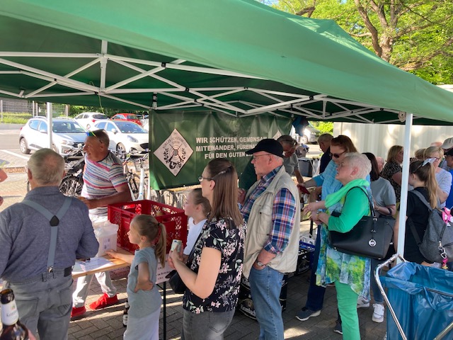 Maibaumsetzen 2025 Wurstschlamnge